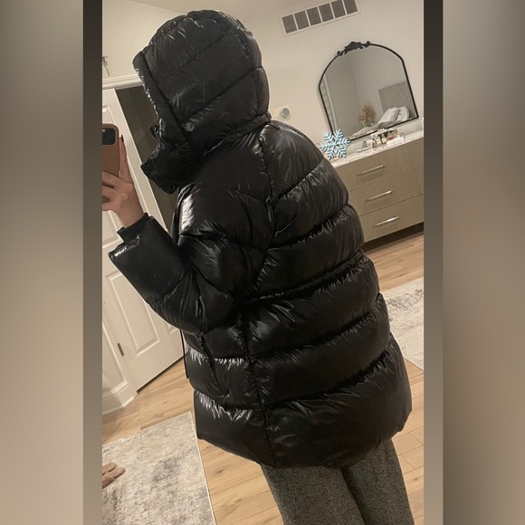 Mackage woman’s shiny black puffer coat xs - Picture 10 of 10